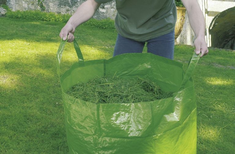 SAC A DECHETS REUTILISABLE VERT 180L